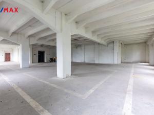 Prodej obchodního prostoru, Chodov, Poděbradova, 1000 m2