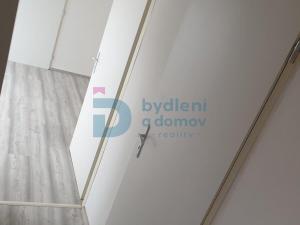 Pronájem bytu 2+kk, Olomouc - Holice, Hanácká, 40 m2