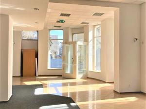 Pronájem obchodního prostoru, Ostrava, Masarykovo náměstí, 240 m2