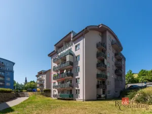 Prodej bytu 3+1, Liberec - Liberec VI-Rochlice, Nádvorní, 83 m2