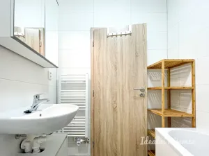 Pronájem bytu 3+kk, Brno, Šimáčkova, 36 m2