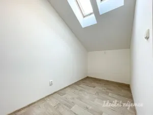 Pronájem bytu 3+kk, Brno, Šimáčkova, 36 m2
