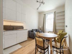 Pronájem bytu 2+kk, Praha - Smíchov, Strakonická, 44 m2