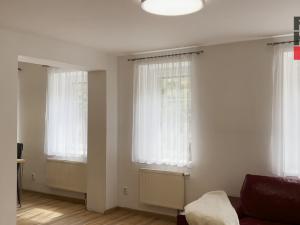Prodej rodinného domu, Liberec - Liberec XV-Starý Harcov, Na Nivách, 250 m2