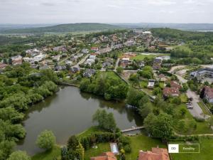 Prodej pozemku pro bydlení, Bradlec, K Těšnovu, 1177 m2