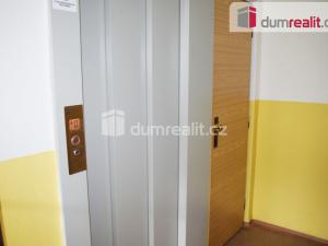 Pronájem bytu 2+kk, Teplice, Pražská, 39 m2