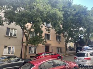 Prodej bytu 1+kk, Praha - Žižkov, Strážní, 35 m2