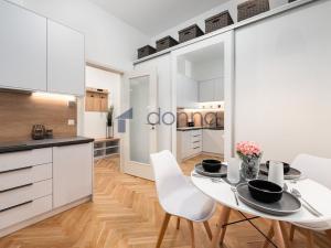 Prodej bytu 1+kk, Praha - Bubeneč, Na výšinách, 29 m2