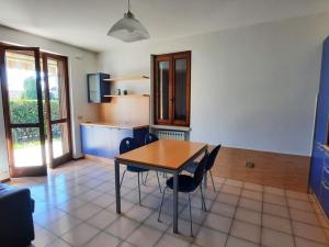 Prodej bytu 2+kk, Sirmione, Itálie, 50 m2