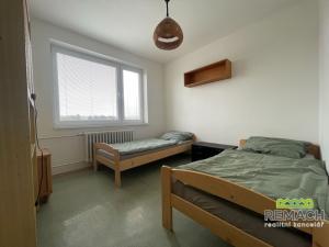 Pronájem bytu 1+kk, Jalubí, 85 m2