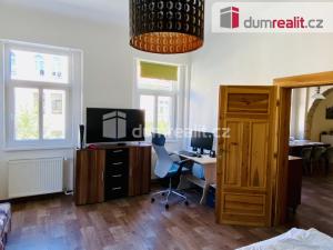 Prodej bytu 2+kk, Mariánské Lázně, Husova, 68 m2