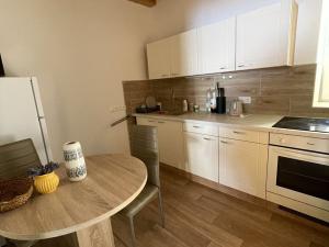 Pronájem bytu 3+1, Jivno, 80 m2