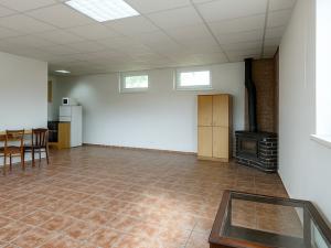 Prodej komerční nemovitosti, Krnov - Krásné Loučky, Krásné Loučky, 200 m2