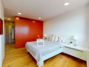 Prodej bytu 5+kk, Praha, Na Dvorcích, 289 m2