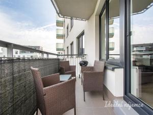 Pronájem bytu 2+kk, Praha - Stodůlky, Svitákova, 55 m2