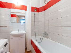 Pronájem bytu 2+kk, Praha - Nové Město, Na Zderaze, 59 m2