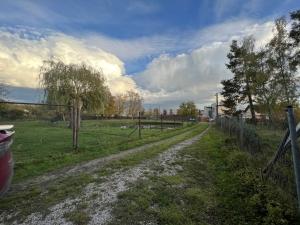 Prodej pozemku pro bydlení, Líšnice, 1945 m2