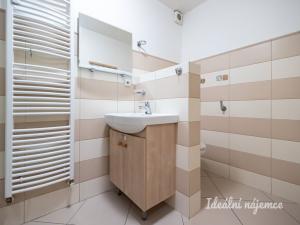 Pronájem bytu 1+kk, Praha - Bohnice, Cafourkova, 37 m2