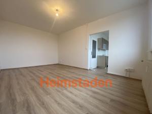 Pronájem bytu 1+kk, Karviná - Hranice, Slovenská, 30 m2