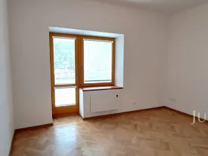 Pronájem bytu 3+1, Písek, Žižkova třída, 64 m2