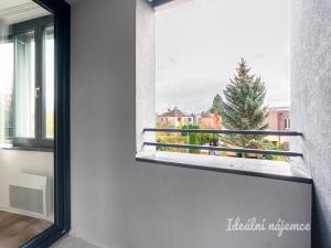 Pronájem bytu 2+kk, Praha - Břevnov, Na Větrníku, 67 m2