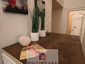 Prodej apartmánu, Praha - Strašnice, Černokostelecká, 51 m2