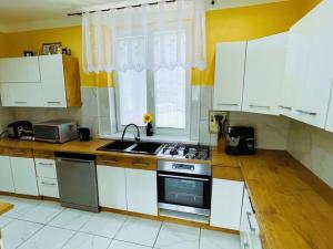 Prodej rodinného domu, Kladno - Švermov, Příční, 180 m2