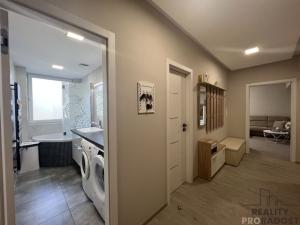 Prodej bytu 3+1, Jesenice, 96 m2