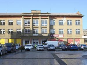 Pronájem obchodního prostoru, Ostrava, náměstí Slovenského národního povstání, 300 m2