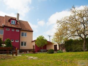 Prodej ubytování, Mikulov, 672 m2