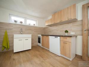 Prodej ubytování, Mikulov, 672 m2