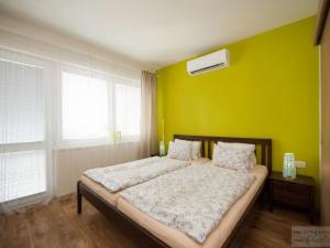 Prodej ubytování, Mikulov, 672 m2