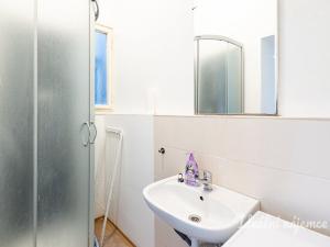 Pronájem bytu 2+kk, Praha - Vinohrady, Písecká, 40 m2