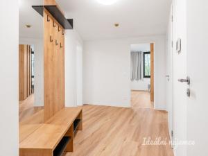 Pronájem bytu 3+kk, Praha - Břevnov, Na Větrníku, 83 m2