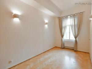 Pronájem bytu 3+1, Praha - Vinohrady, Mánesova, 105 m2