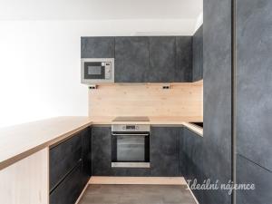 Pronájem bytu 2+kk, Praha - Hlubočepy, Baarové, 49 m2