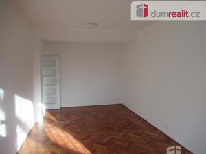 Pronájem bytu 3+kk, Praha - Břevnov, Na Petřinách, 70 m2