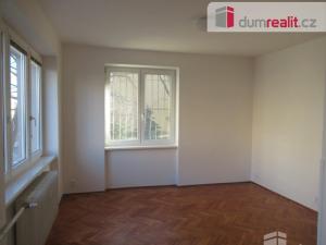 Pronájem bytu 3+kk, Praha - Břevnov, Na Petřinách, 70 m2
