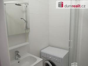 Pronájem bytu 3+kk, Praha - Břevnov, Na Petřinách, 70 m2