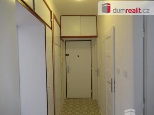 Pronájem bytu 3+kk, Praha - Břevnov, Na Petřinách, 70 m2