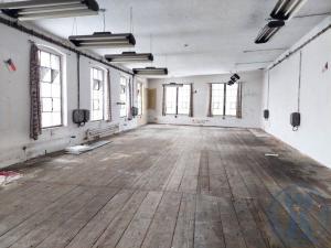 Pronájem výrobních prostor, Krnov, Hlubčická, 600 m2