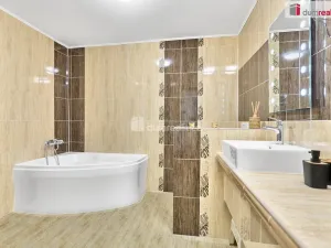Prodej rodinného domu, Pernink, Střední, 180 m2