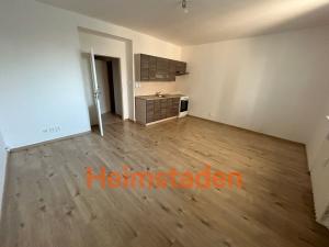 Pronájem bytu 1+kk, Ostrava - Poruba, Porubská, 32 m2