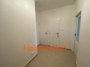 Pronájem bytu 1+kk, Ostrava - Poruba, Porubská, 32 m2