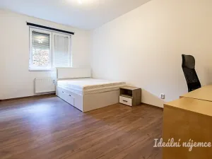 Pronájem bytu 2+kk, Praha - Záběhlice, Velenovského, 53 m2