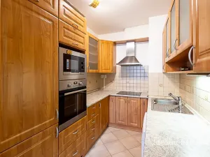 Pronájem bytu 2+kk, Praha - Záběhlice, Velenovského, 53 m2