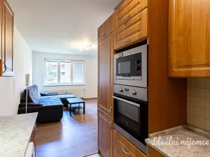 Pronájem bytu 2+kk, Praha - Záběhlice, Velenovského, 53 m2