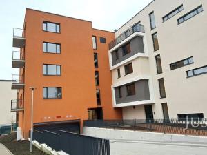 Pronájem garážového stání, Písek - Pražské Předměstí, Pražská, 12 m2