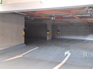 Pronájem garážového stání, Písek - Pražské Předměstí, Pražská, 12 m2
