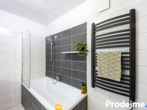 Prodej bytu 3+kk, Znojmo, Sokolská, 70 m2